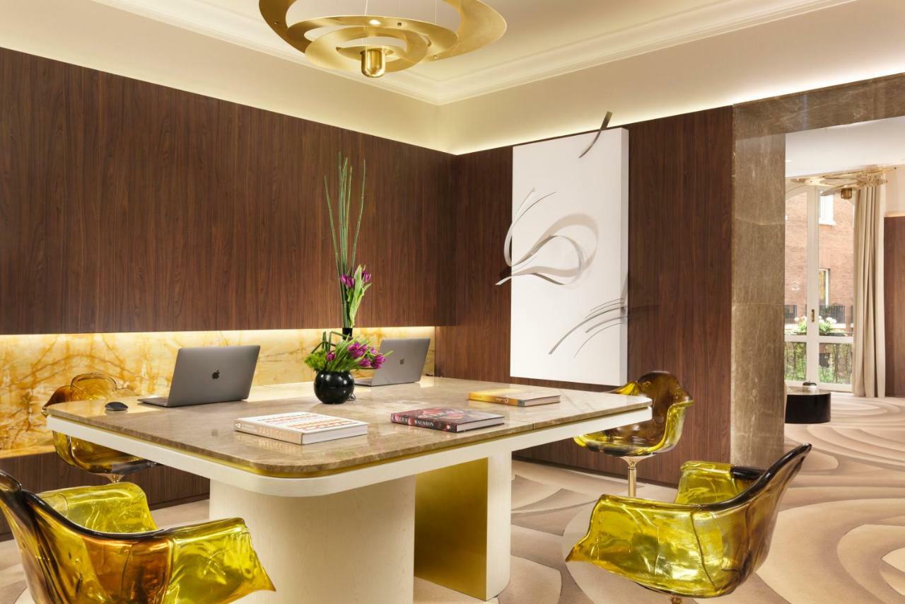 The First Dolce - Preferred Hotels & Resorts Rome Bagian luar foto